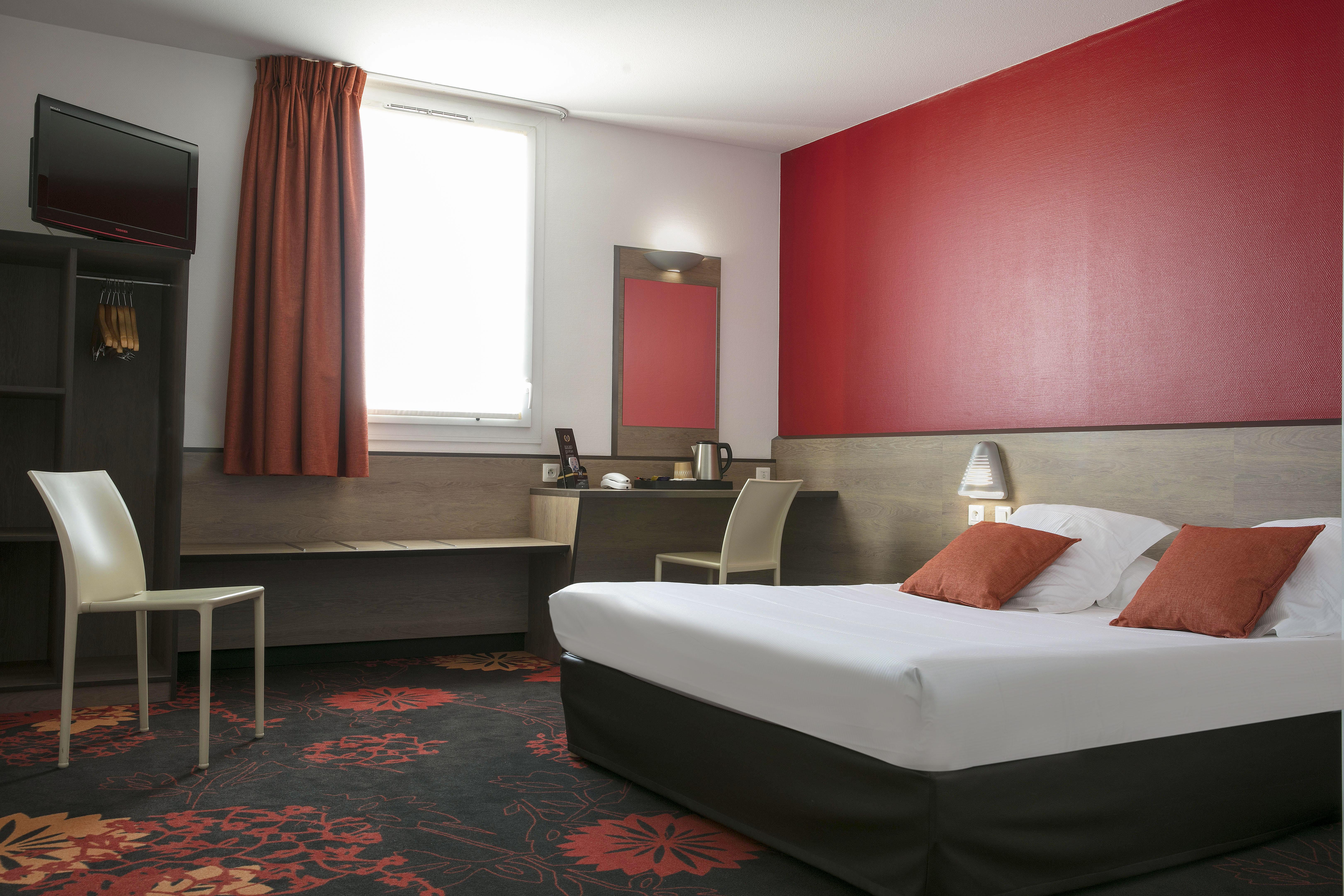 Hotel Clermont Estaing Luaran gambar