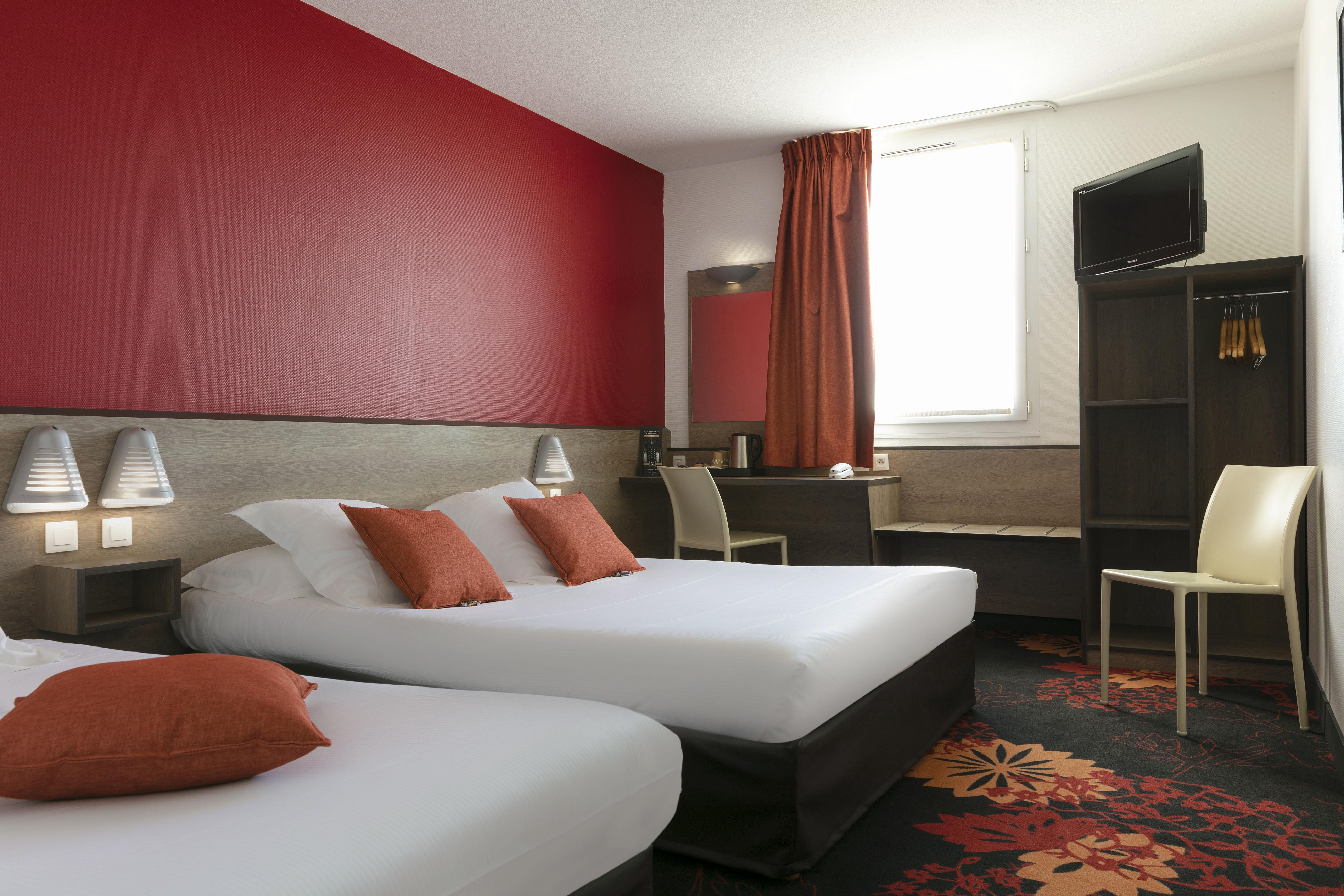 Hotel Clermont Estaing Luaran gambar